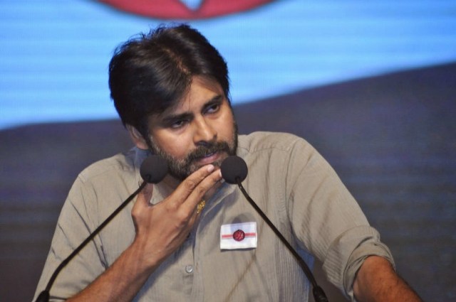 AP_people_farmers_reaction_on_pawan_tweets_on_capital_land_niharonline