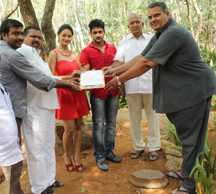 Adaragottu_Movie_Opening_stills_niharonline