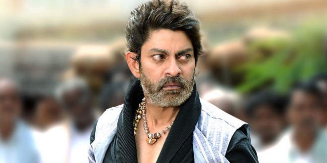 Jagapathi_Babu_ready_to_Ntr_sukumars_movie_niharonline.jpg