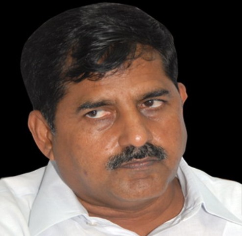 Jammalamadugu_YSRCP_MLA_Adinarayana_Reddy_joins_TDP_niharonline