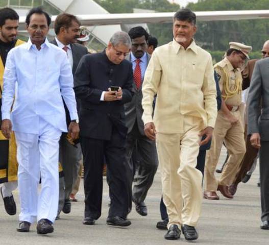 KCR-and-Chandrababu-visit_Delhi_at_jaitely_daughter_reception_niharonline