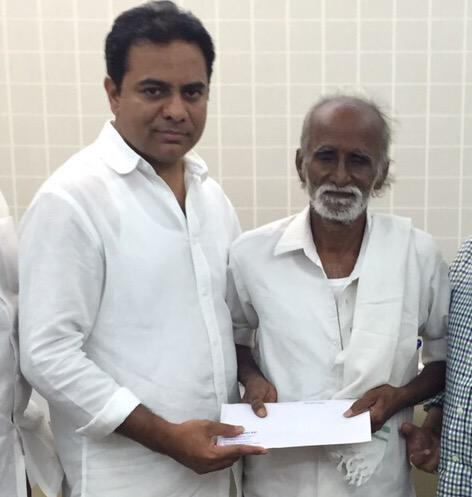 KTR_Helps_Nagaiah_niharonline