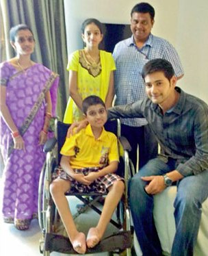 Mahesh_10_year_old_fan_niharonline