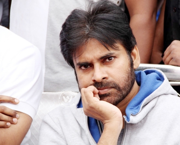 Pawan_kalyan_silent_on_AP_politics_busy_with_sardar_niharonline