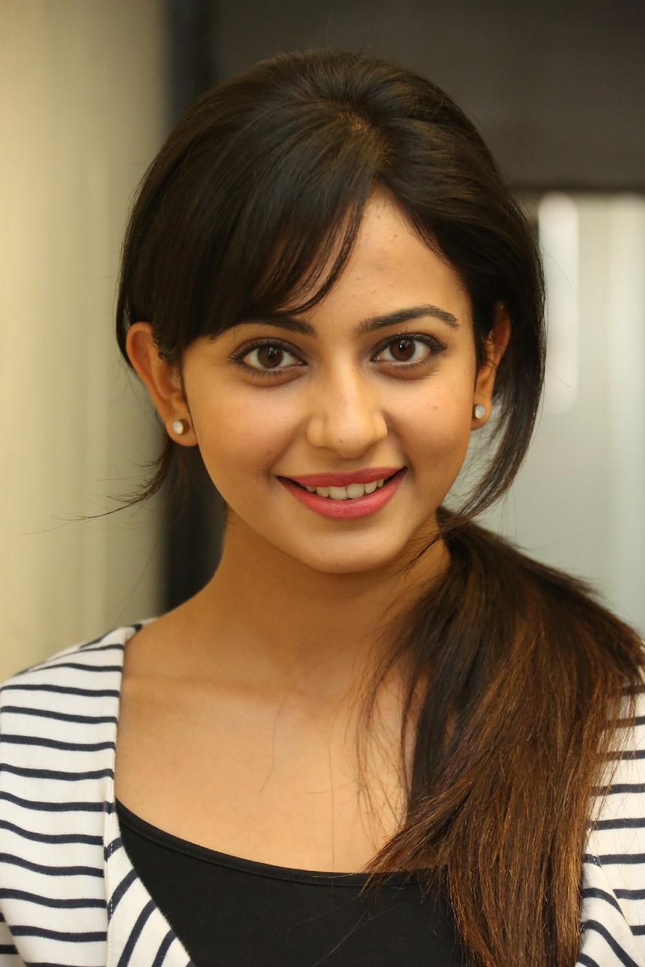 Rakul_Preet_Singh_remunaration_niharonline