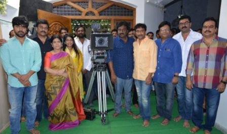 Ram_Charan_Srinu_Vaitla_Movie_Opening_niharonline