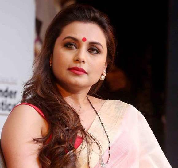 Rani_Mukherjee_pregnant_niharonline