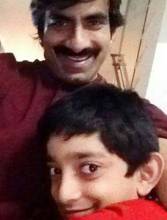 Raviteja_Selfie_with_son_niharonline