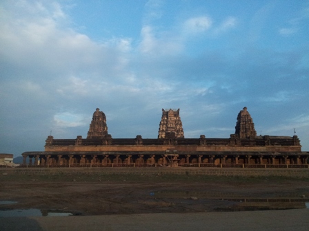 Sri_Kodanda_Rama_Swamy_Temple,_Vontimitta,_Kadapa_niharonline