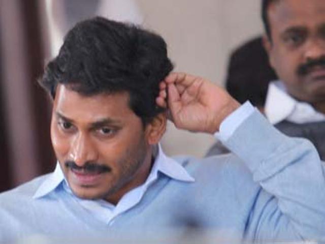 YSRCP-candidates-contest-GHMC-as-independent-candidates-niharonline