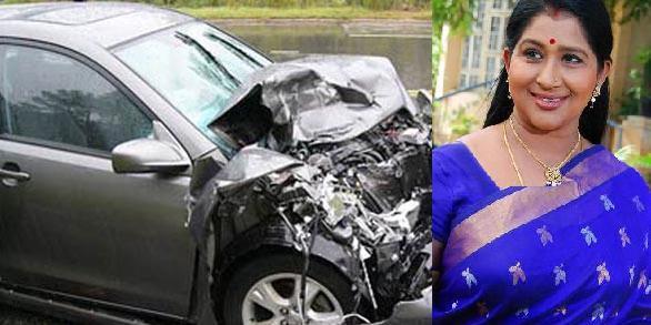 actress_kavitha_injured_car_accident_niharonline