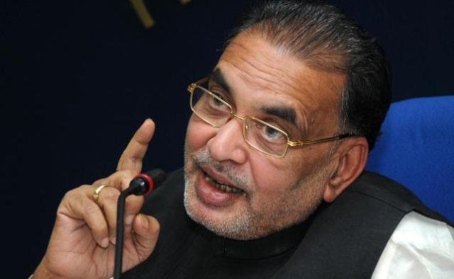 agriculture_minister_radha_mohan_singh_farmers_comments_niharonline