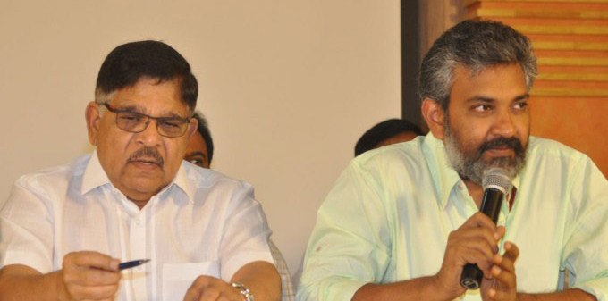 allu_aravind_rajamouli_press_meet_nihronline