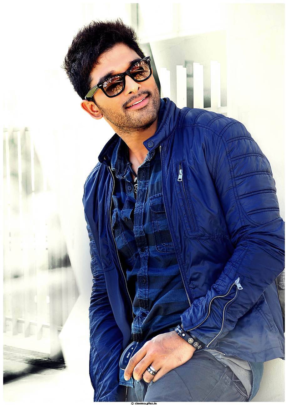 allu_arjun_heroin_not_confirm_niharonline