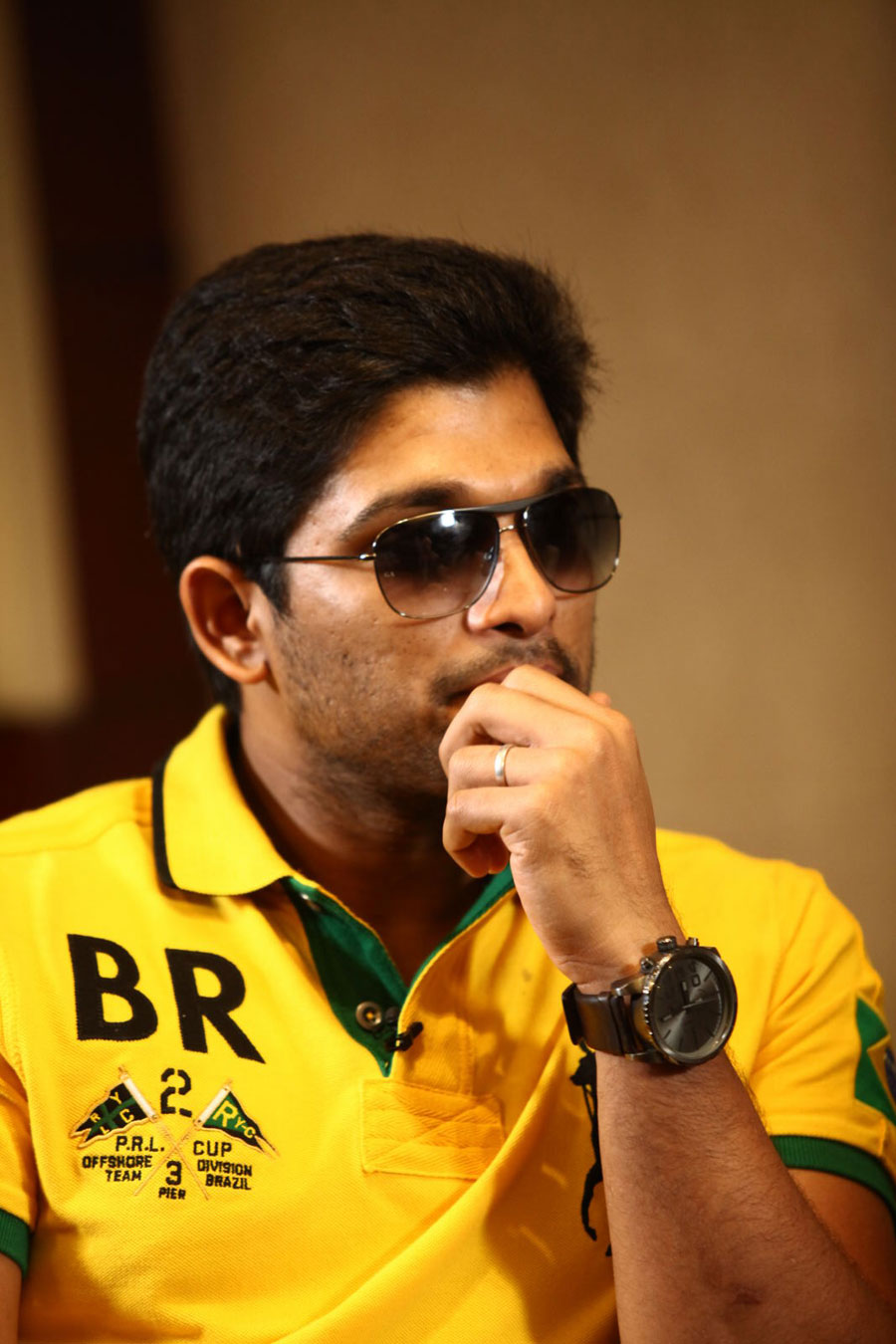 allu_arjun_want_to_play_sports_movie_niharonline