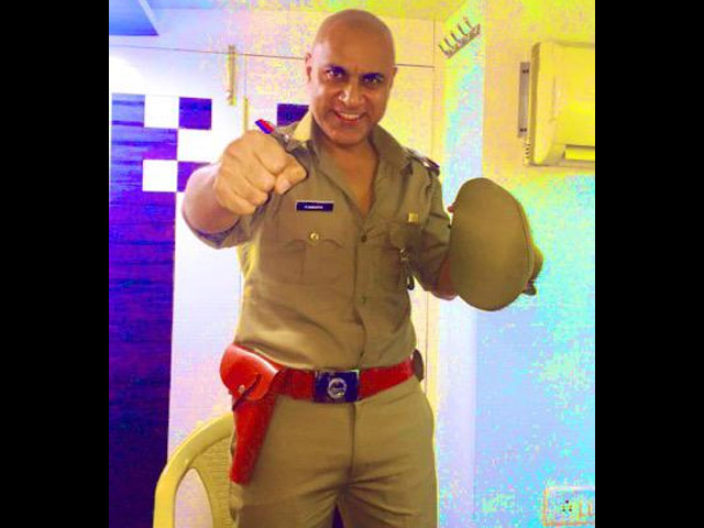 baba_sehgal_in_nagachaitanya_movie_niharonline