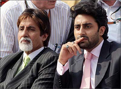 bigb_abhishek_national_flag_insult_case_niharonline