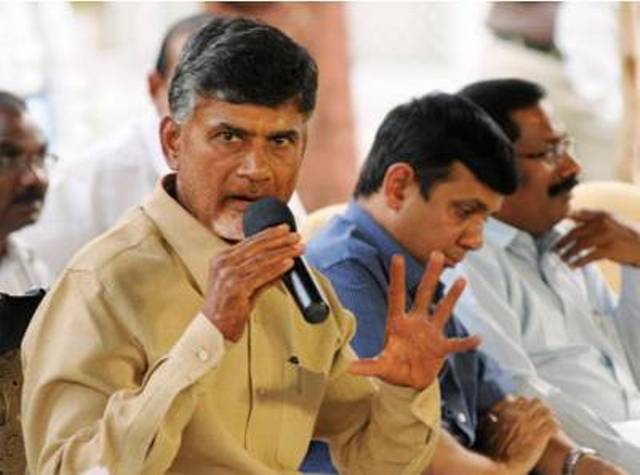 chandra-babu-on-govt-staff-shift-to-amaravathi-niharonline