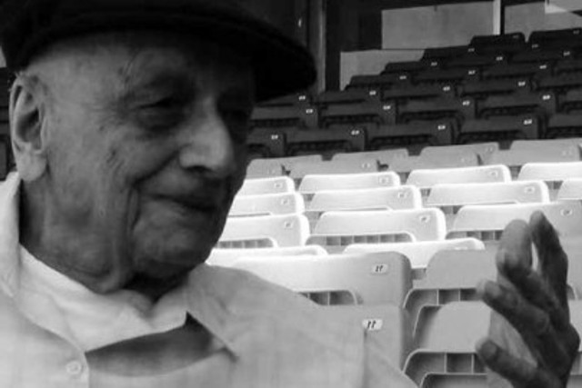cricket-legend-Garudachar-passesaway-niharonline