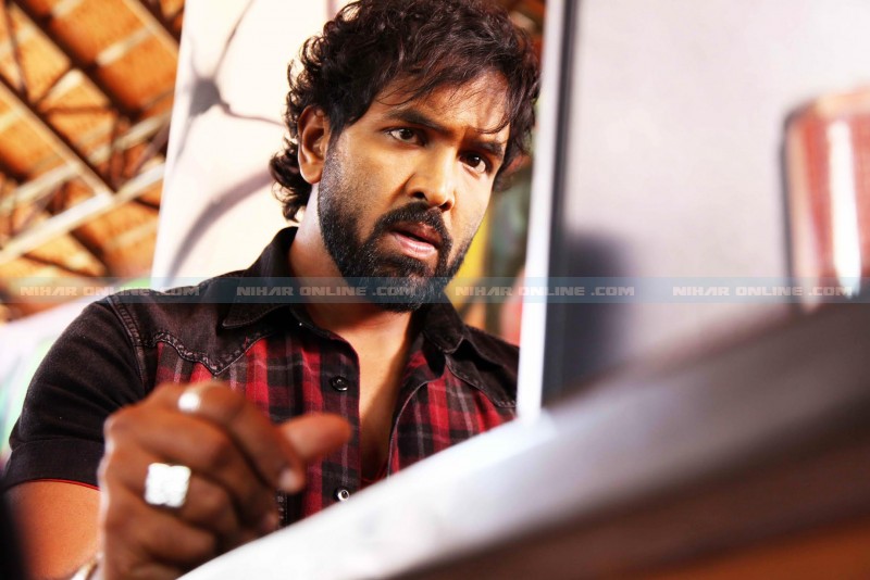 dynamite_movie_stills_niahronline_(3)