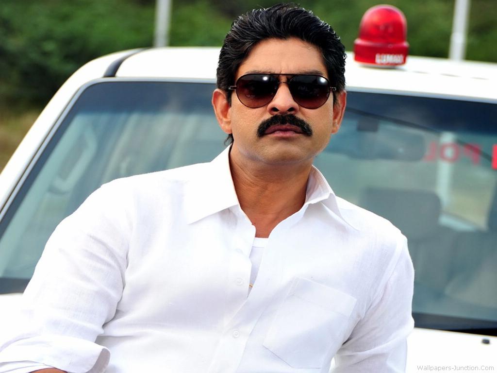 jagapathibabu_in_small_screen_niharonline