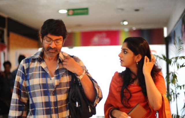 jagapati-babu-meera-nandan-hitudu-movie-review-niharonline