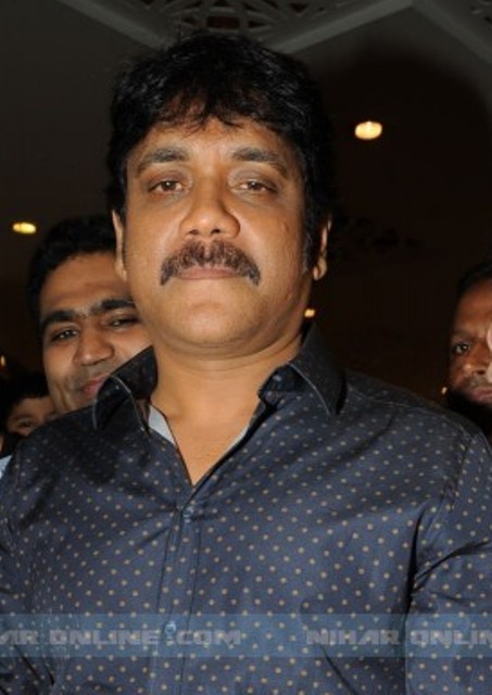 nagarjuna_act_in_villain_role_tamil_remake_niharonline