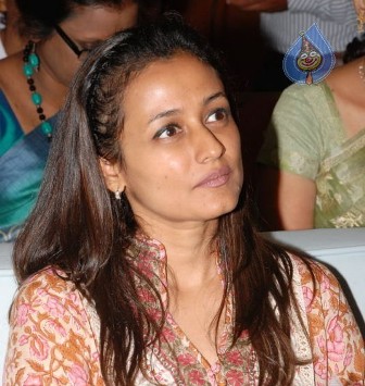 namrata_shirodkar_niharonline