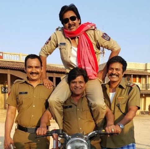 no-sankranti-holidays-for-Pawan-kalyan-in-Sardar-Gabbar-Singh-niharonline