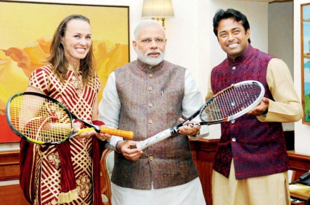 paes-hingis-modi-twitter-wishes-US-Open-triumph-niharonline