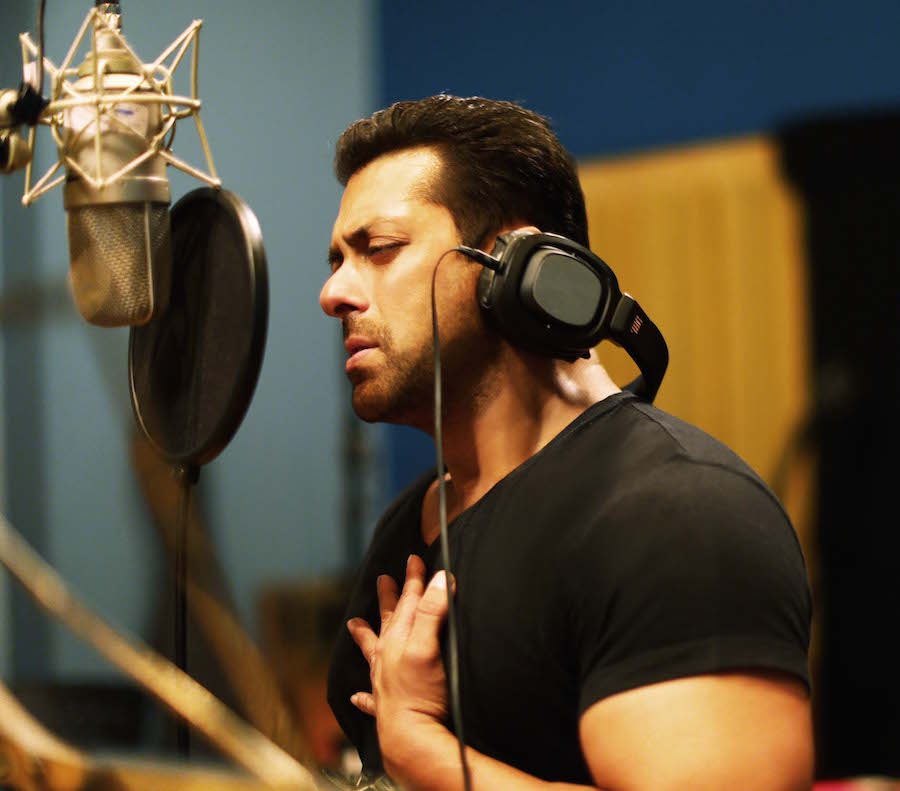 salman_singing_for_hero_movie_niharonline