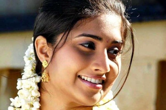 shamili_in_pandemkodi_sequel_niharonline