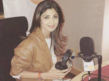 shilpa_shetty_radio_jackie_niharonline