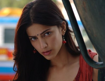 shruti_hassan_taxi_dirver_role_niharonline