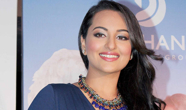 sonakshi_sinha_tv_screen_niharonline