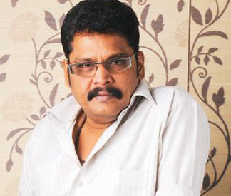 tamil_director_ks_ravikumar_act_danush_father_niharonlne