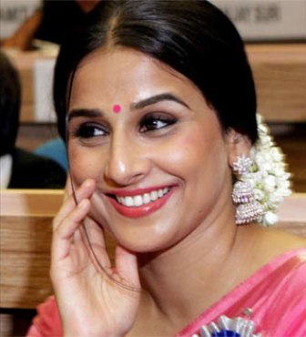 vidyabalan_where_is_vidyabalan_niharonline