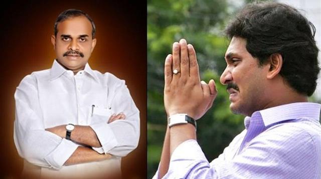 ys_jagan_remembers_his_father_rajashekar_reddy_niharonline